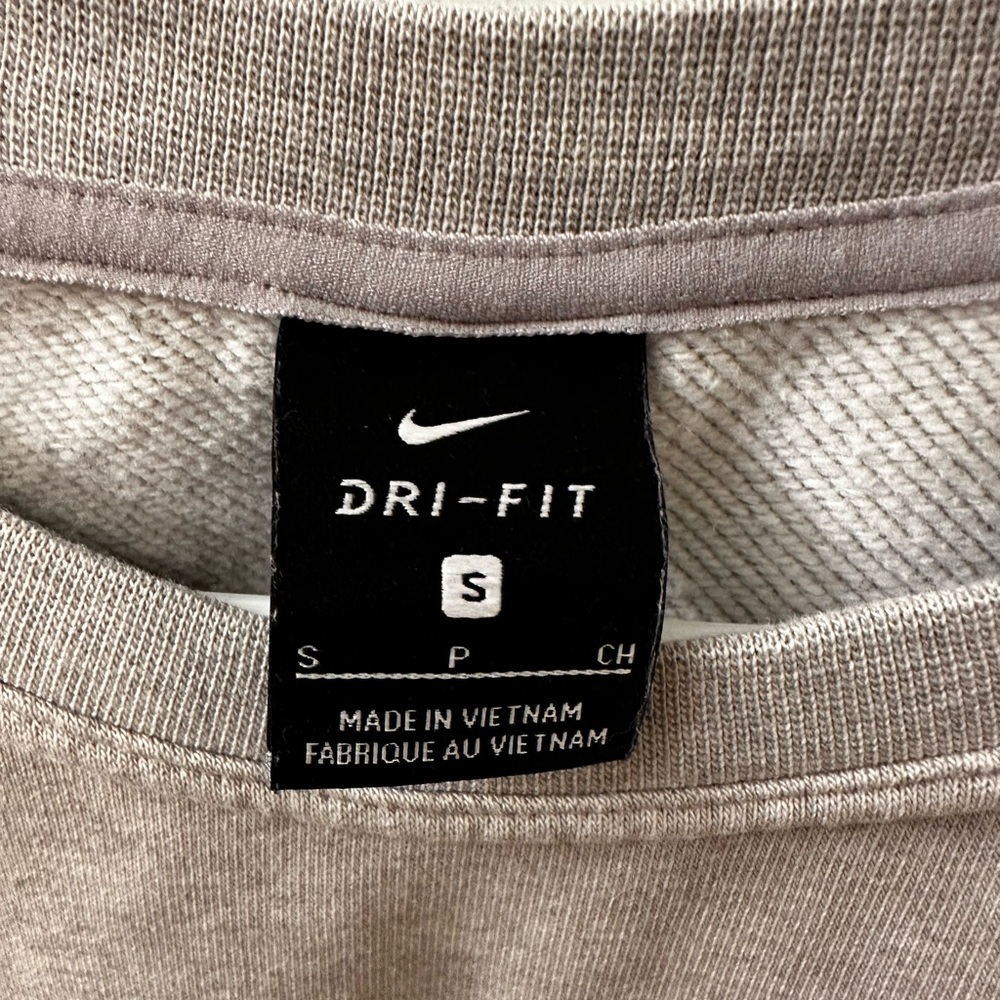 Nike Yoga cover up crewneck - Picture 6 of 6